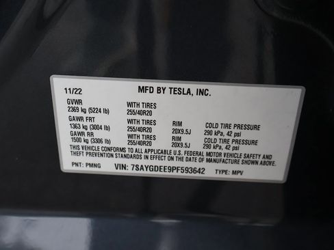 Used 2023 Tesla Model Y Long Range image 60
