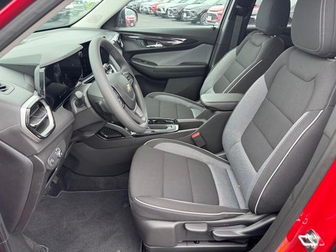 New 2026 Chevrolet TrailBlazer LS w/ LS Convenience Package AWD/4WD image 4