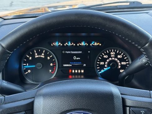 Used 2017 Ford F150 XLT w/ Equipment Group 302A Luxury image 28