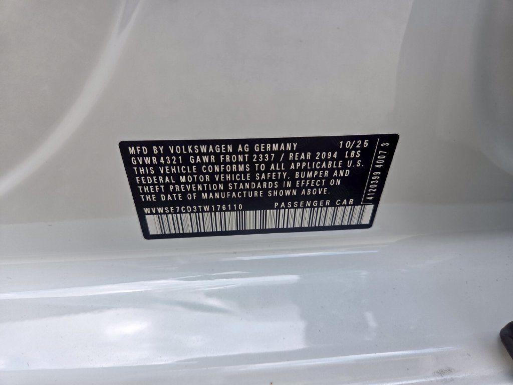 Certified 2026 Volkswagen GTI SE FWD image 31