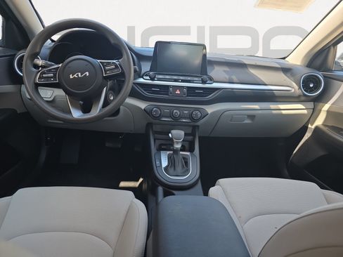 Certified 2023 Kia Forte LXS FWD image 2