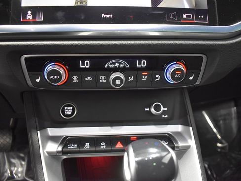 Used 2024 Audi Q3 2.0T Premium Plus w/ Premium Plus Package image 21