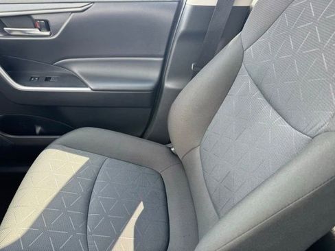 Certified 2025 Toyota RAV4 XLE AWD/4WD image 21