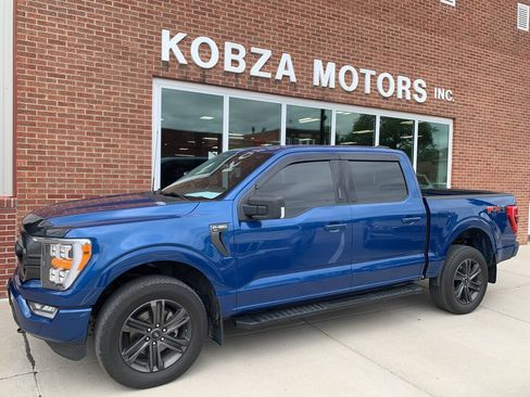 Used 2022 Ford F150 XLT w/ Equipment Group 302A High AWD/4WD image 2