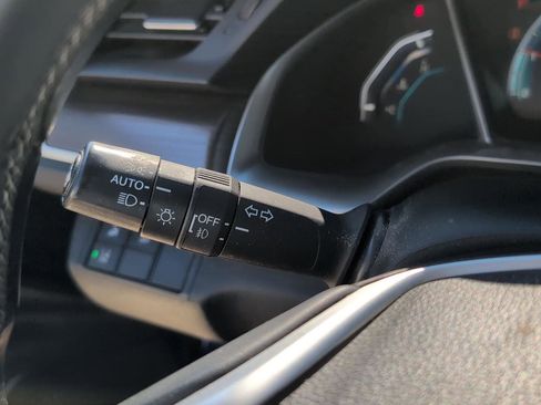 Used 2020 Honda Civic EX image 22
