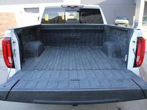 Used 2021 GMC Sierra 1500 SLT image 29