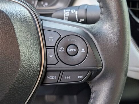 Used 2025 Toyota Corolla SE image 26