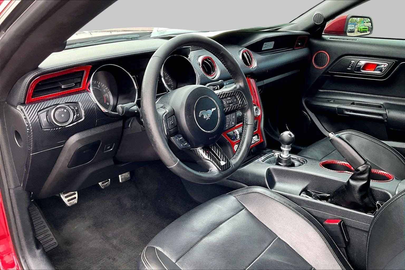 Used 2017 Ford Mustang GT Premium RWD image 12