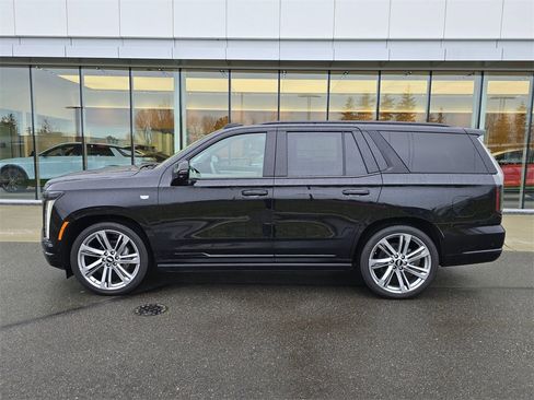 New 2026 Cadillac Escalade Platinum Sport image 2