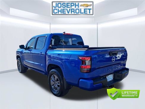 Used 2025 Nissan Frontier SV w/ SV Convenience Package AWD/4WD image 4
