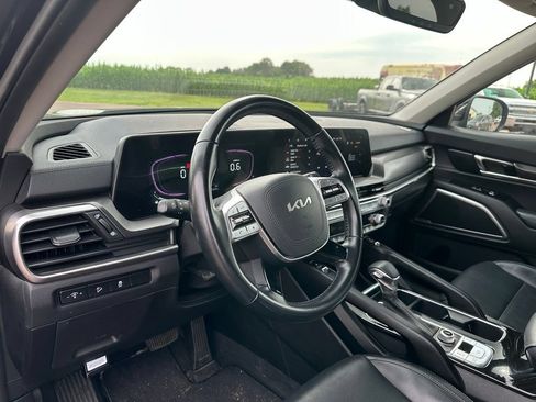 Used 2024 Kia Telluride S w/ S Sunroof Package AWD/4WD image 12