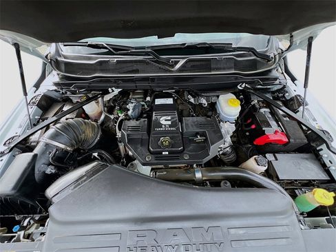 Used 2024 RAM 2500 Big Horn image 28