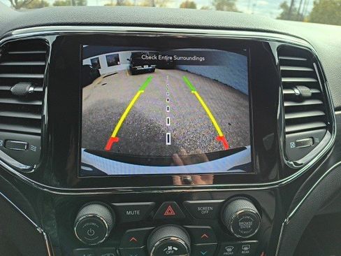 Used 2021 Jeep Grand Cherokee Limited w/ Quick Order Package 28K 80th image 24