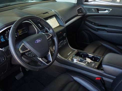 Used 2019 Ford Edge SEL w/ Equipment Group 201A FWD image 26