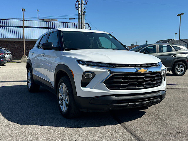 Used 2024 Chevrolet TrailBlazer LS w/ LS Convenience Package AWD/4WD image 10