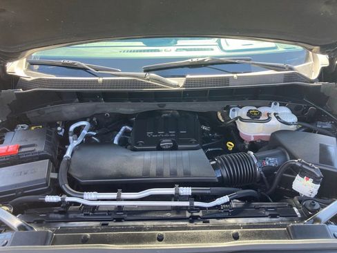 Used 2024 Chevrolet Silverado 1500 LT image 44