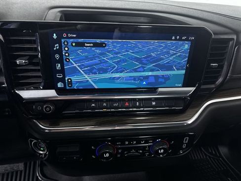 Used 2025 Chevrolet Silverado 1500 LT image 14