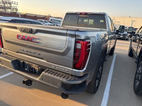 Used 2024 GMC Sierra 2500 Denali w/ Denali Reserve Package image 3