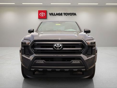 New 2026 Toyota Tacoma SR5 RWD image 8