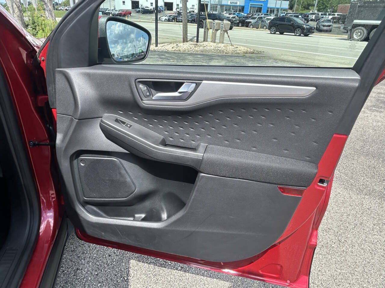 Used 2020 Ford Escape SE AWD/4WD image 12