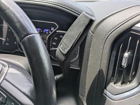 Used 2022 GMC Sierra 2500 Denali AWD/4WD image 13