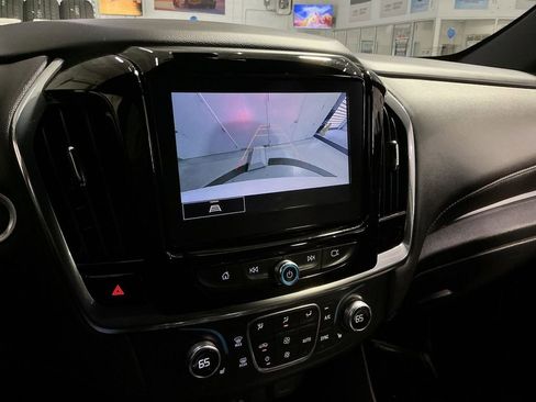 Used 2023 Chevrolet Traverse LT AWD/4WD image 20