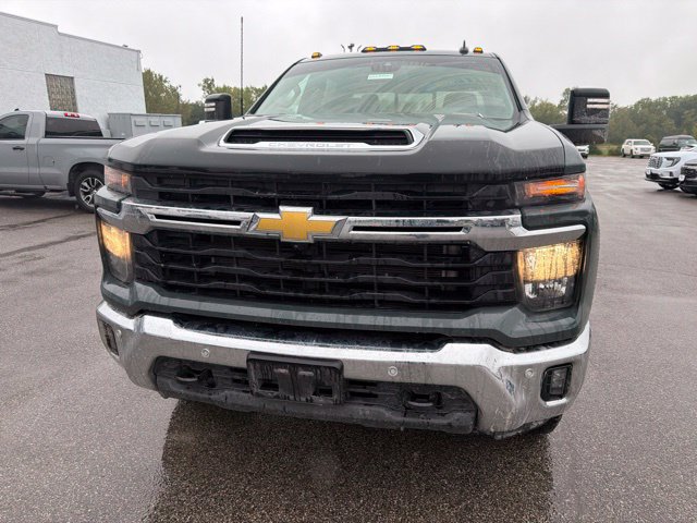 Used 2025 Chevrolet Silverado 2500 LT w/ All Star Edition AWD/4WD image 5