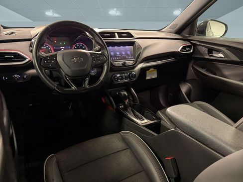 Used 2021 Chevrolet TrailBlazer RS w/ Technology Package FWD image 29