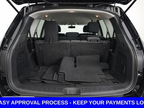 Used 2019 Nissan Pathfinder S AWD/4WD image 18