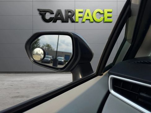 Used 2020 Toyota Corolla LE FWD image 38