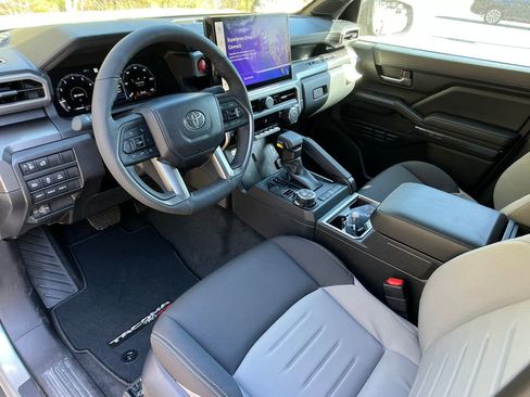 New 2026 Toyota Tacoma TRD Off-Road w/ TRD Off Road Upgrade Package AWD/4WD image 10
