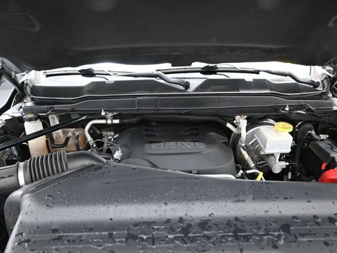 Used 2021 RAM 2500 Tradesman image 13