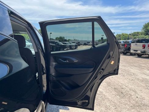 Used 2024 GMC Terrain SLE w/ Driver Convenience Package AWD/4WD image 32