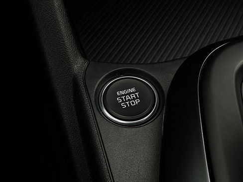 Used 2025 Kia K4 LXS image 24
