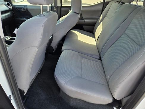 Used 2021 Toyota Tacoma SR w/ SR Convenience Package RWD image 10