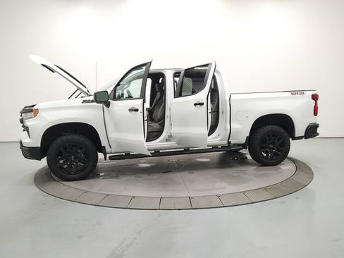 Used 2026 Chevrolet Silverado 1500 LT Trail Boss w/ Safety Package AWD/4WD image 12