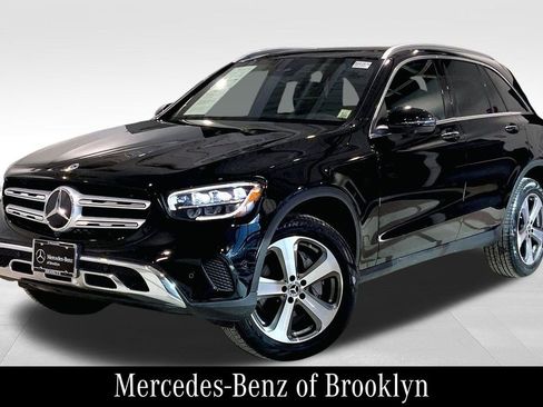 Certified 2022 Mercedes-Benz GLC 300 4MATIC image 3
