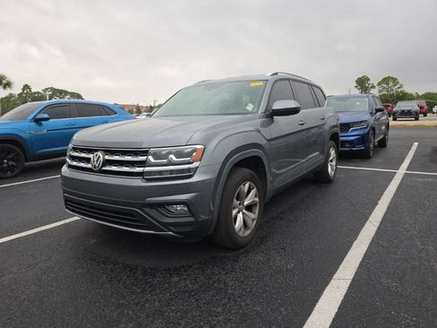 Used 2019 Volkswagen Atlas SE FWD image 6