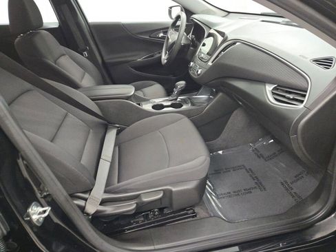 Used 2024 Chevrolet Malibu LT image 7