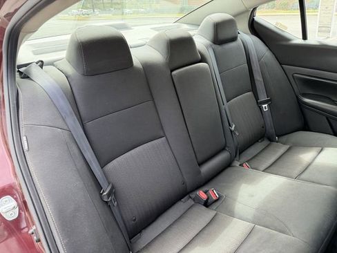 Used 2024 Nissan Altima 2.5 SV FWD image 29
