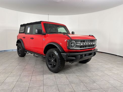 Used 2022 Ford Bronco Black Diamond AWD/4WD image 7