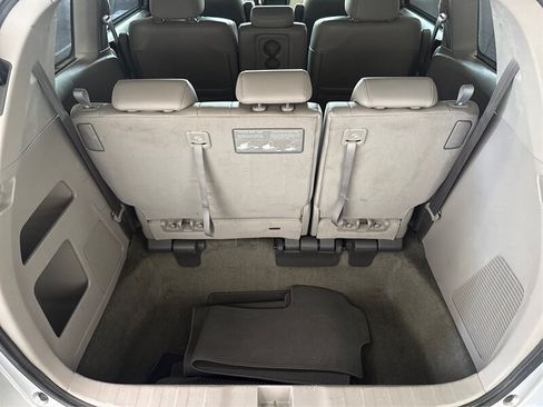 Used 2014 Honda Odyssey Touring image 13