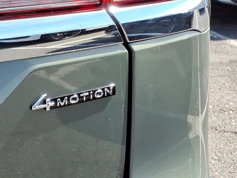 New 2026 Volkswagen Atlas SEL Premium R-Line image 9