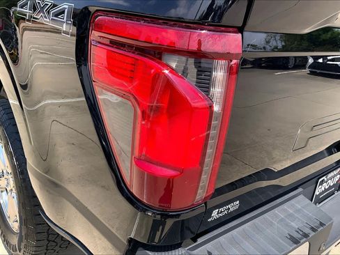 Used 2025 Ford F150 XLT w/ Equipment Group 301A Standard AWD/4WD image 27