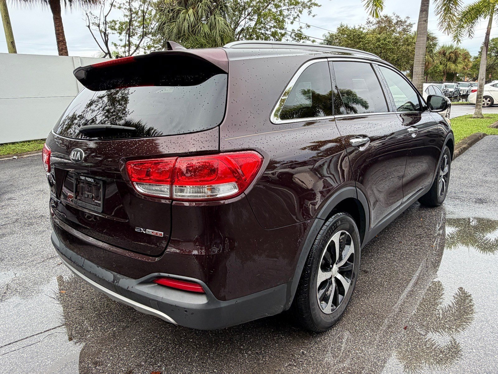 Used 2016 Kia Sorento EX FWD image 7