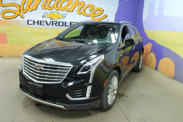 Used 2017 Cadillac XT5 Platinum AWD/4WD image 4
