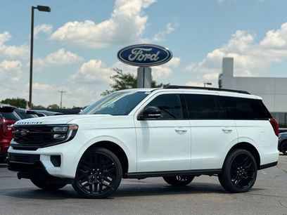 New 2026 Ford Expedition Platinum w/ Stealth Performance Package