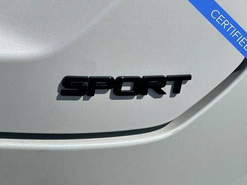 Certified 2025 Honda Pilot Sport image 34