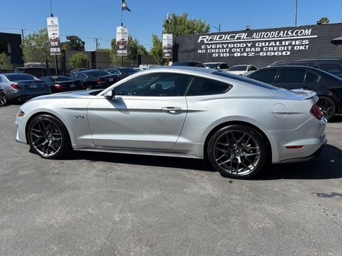Used 2018 Ford Mustang GT Premium RWD image 17