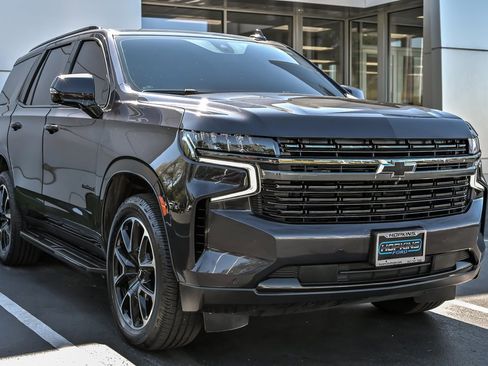 Used 2022 Chevrolet Tahoe RST w/ Luxury Package image 10